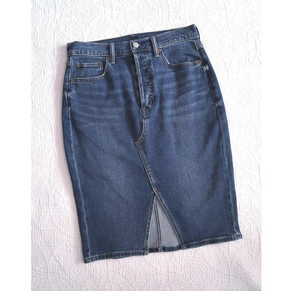 GAP Denim Pencil Skirt Front Slit Size 6
